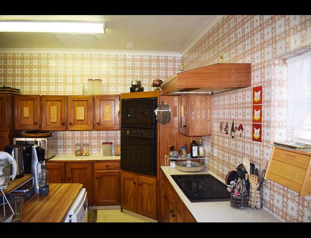 3 BEDROOM HOUSE FOR SALE IN MELROSE NORTH